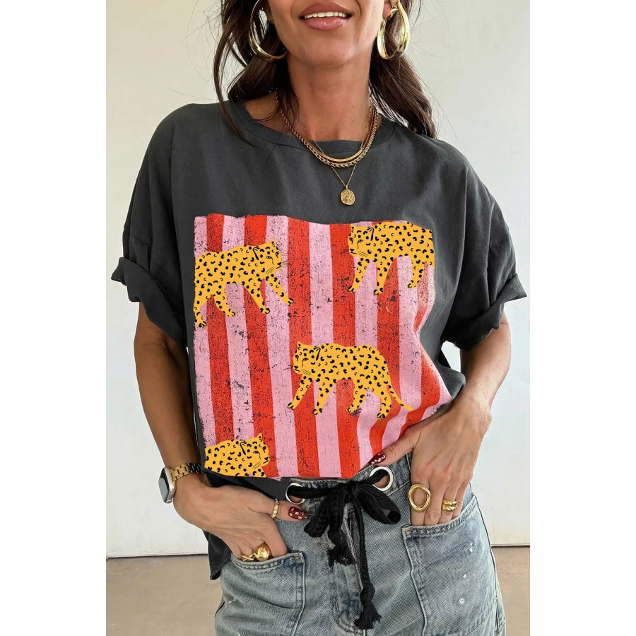 Cheetah Striped Print Retro Graphic Tee Dark Gray / S Apparel and Accessories