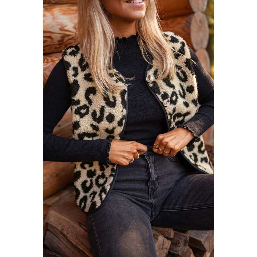 Chestnut Leopard Print Sherpa Vest Coat Black / S / 100% Polyester Outerwear/Vests