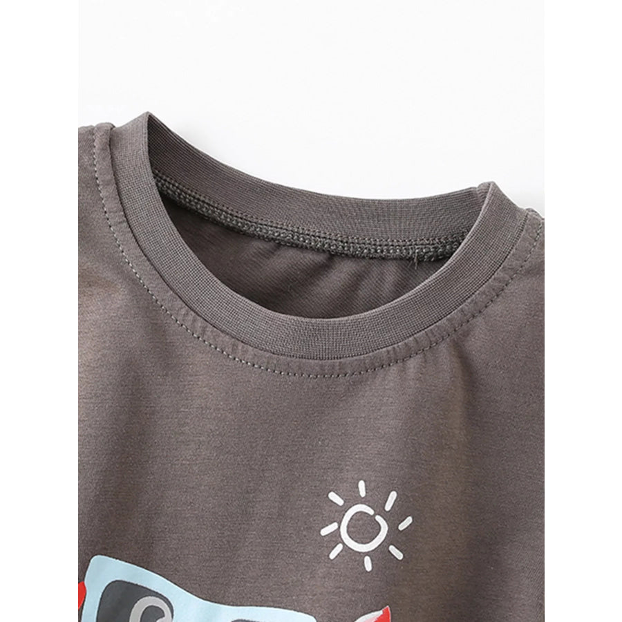 Children’s Crab Graphic T-Shirt and Striped Shorts Set Apparel and Accessories
