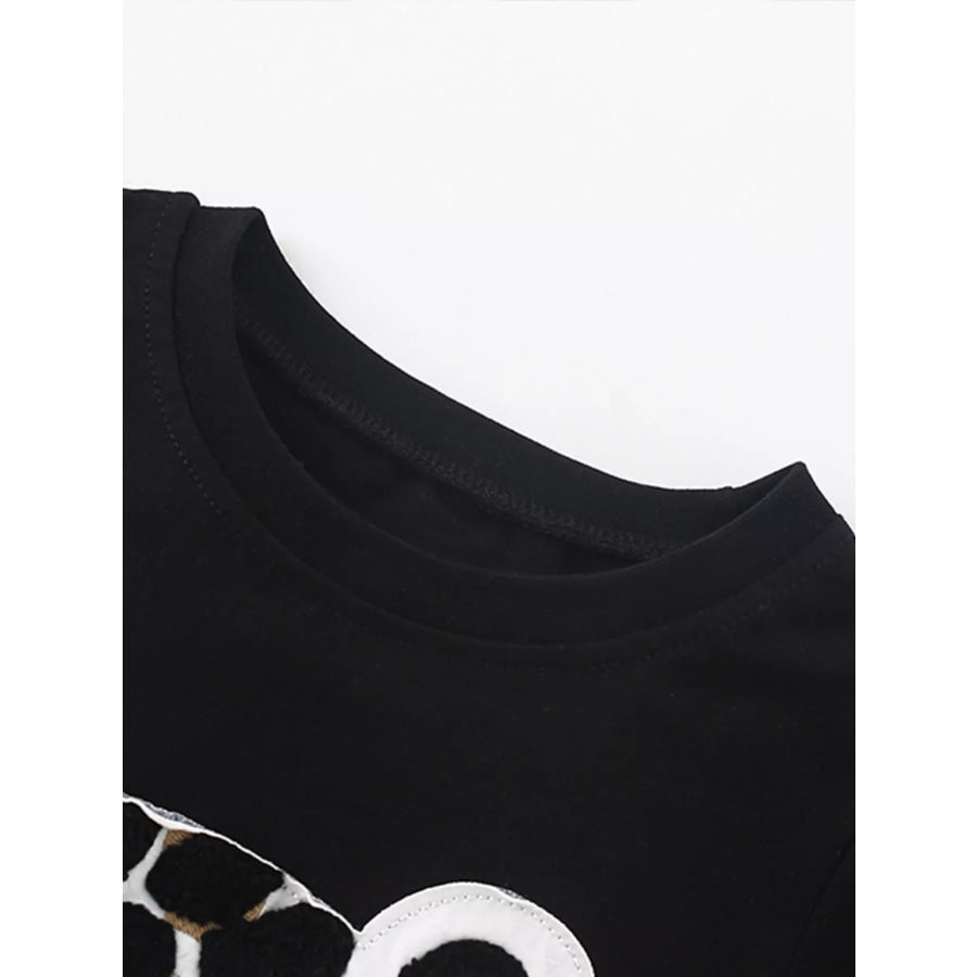 Children’s Cute Cartoon Bear Applique Short Sleeve Tee and Striped Shorts Set Apparel and Accessories