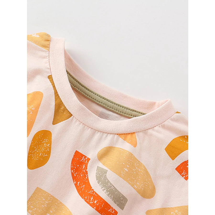 Children’s Geometric Print T-Shirt & Shorts Set Apparel and Accessories