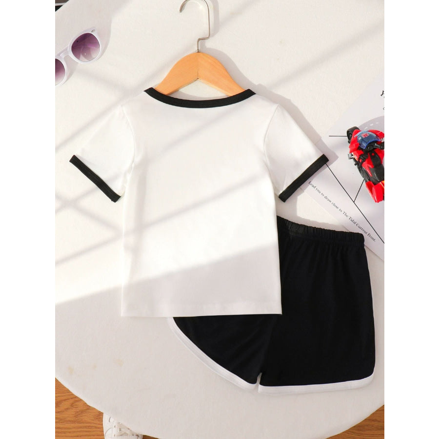 Children’s Giraffe Graphic Tee and Shorts Set Apparel Accessories