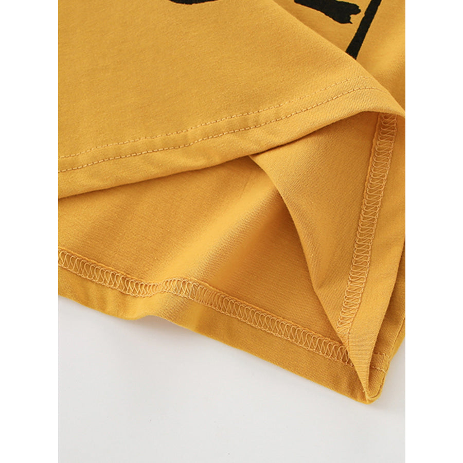 Children’s Tiger Graphic Round Neck T-Shirt Apparel and Accessories