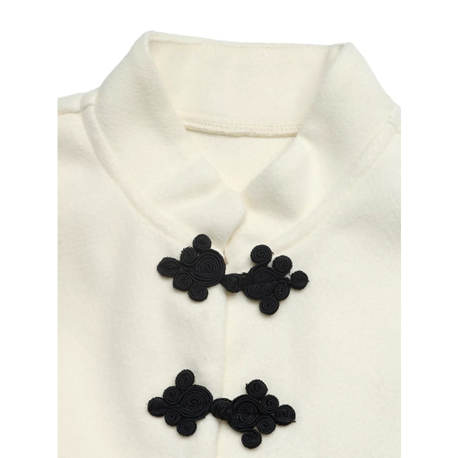 Chinese-Style Button Slit Sleeve Cape Apparel and Accessories
