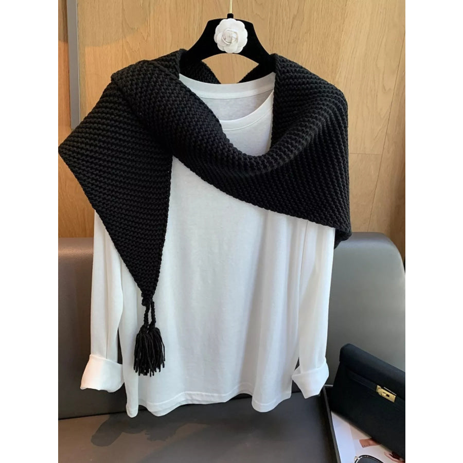 Chunky Knit Tassel Scarf Black / ONESIZE Apparel and Accessories