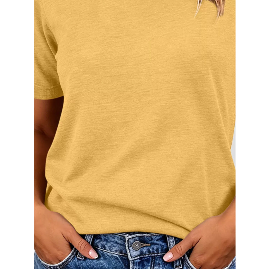 Classic Crew Neck Short Sleeve Knit Top Apparel and Accessories