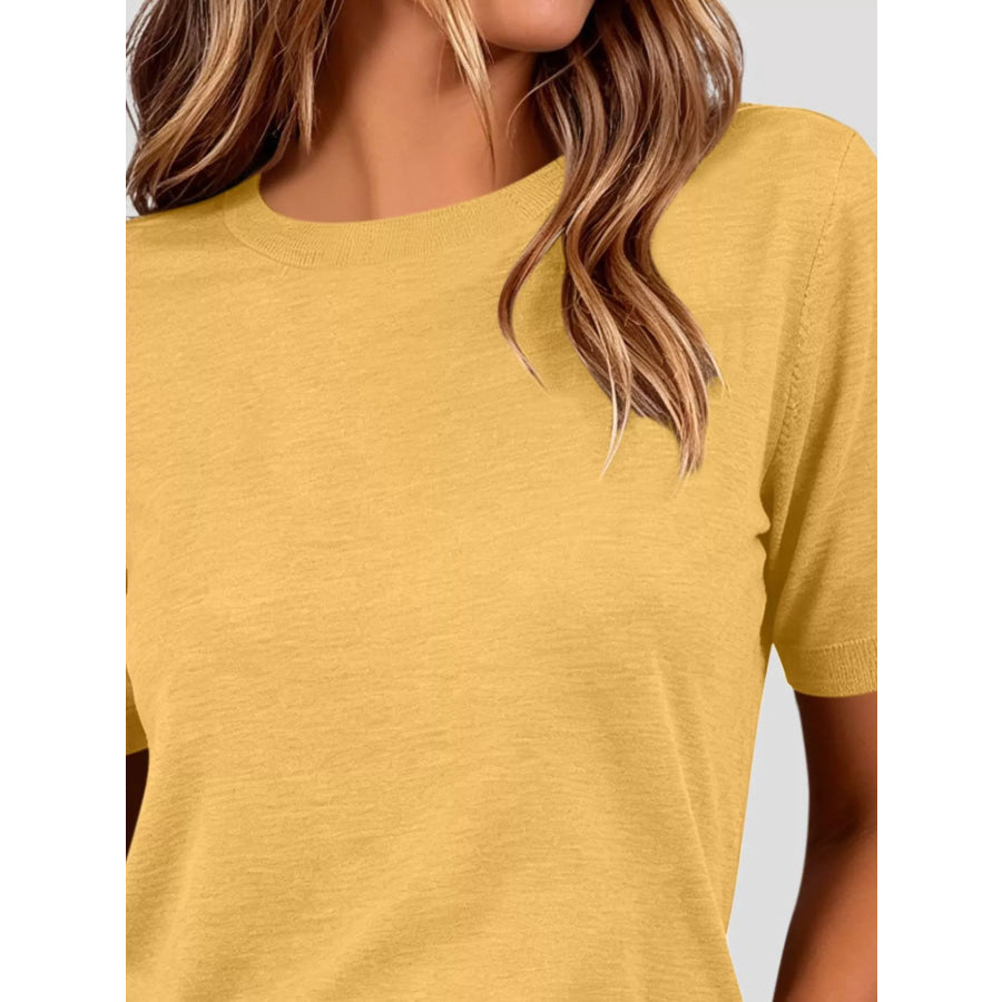 Classic Crew Neck Short Sleeve Knit Top Apparel and Accessories