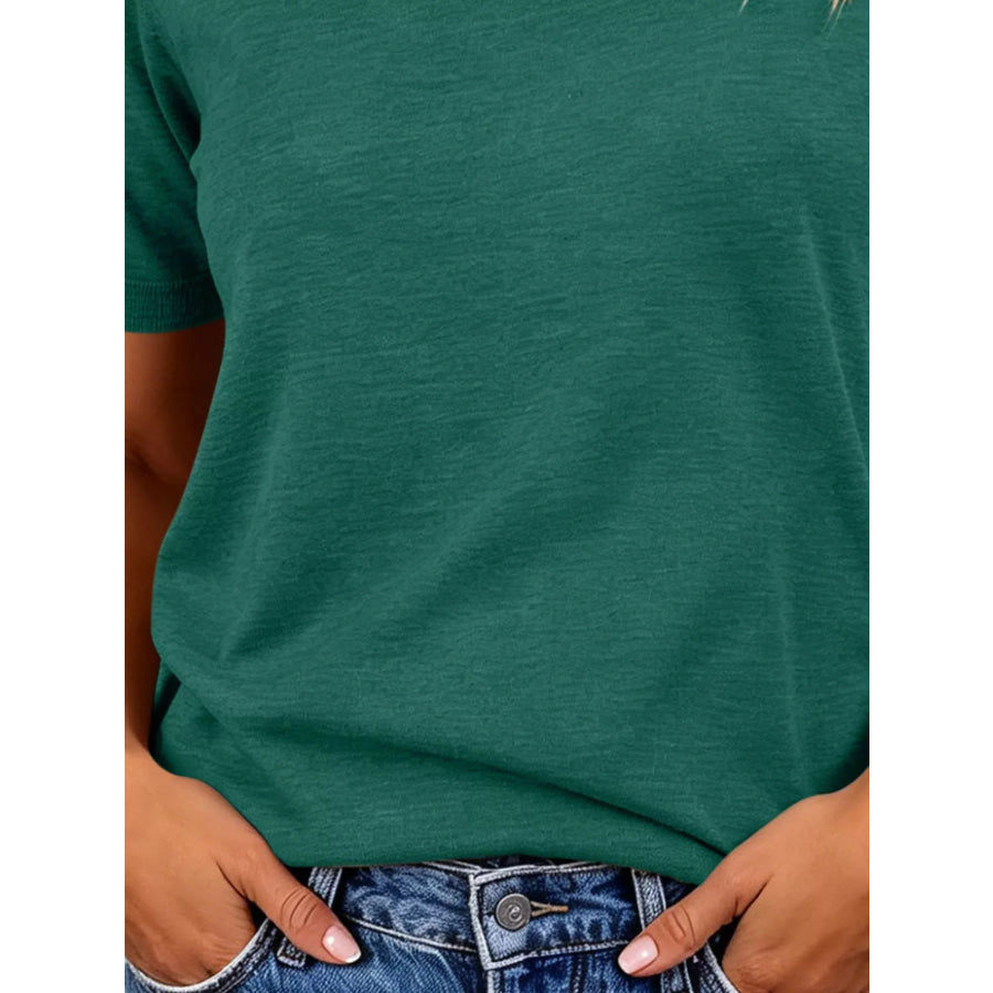 Classic Crew Neck Short Sleeve Knit Top Apparel and Accessories