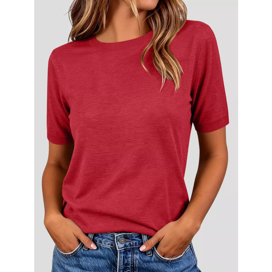 Classic Crew Neck Short Sleeve Knit Top Red / S Apparel and Accessories