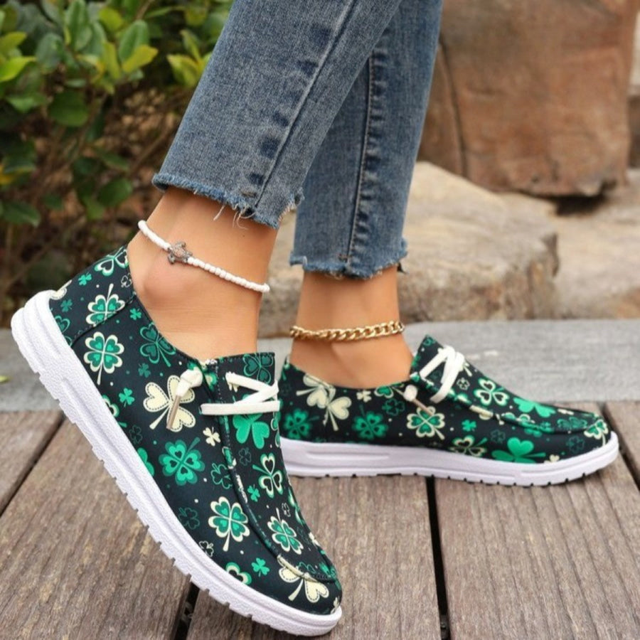 Clover Print Round Toe Sneakers Apparel and Accessories