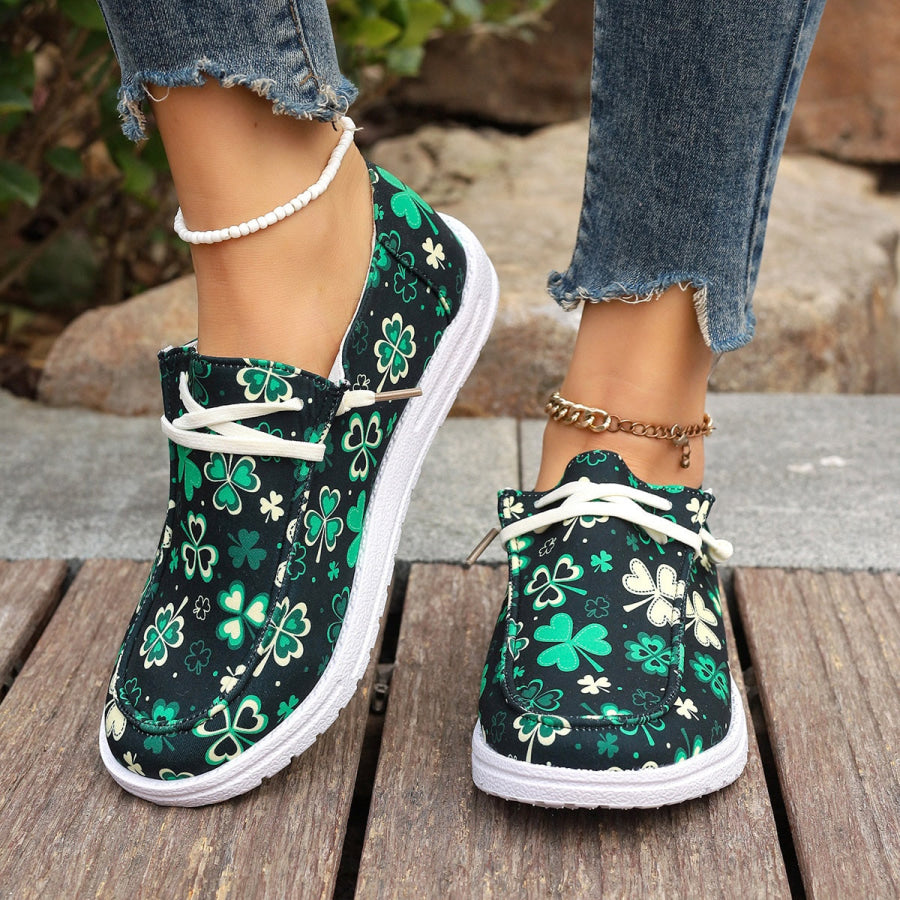 Clover Print Round Toe Sneakers Apparel and Accessories