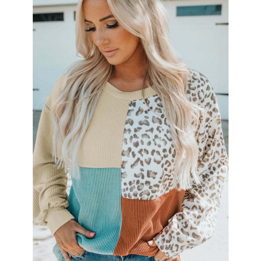 Color Block Leopard Round Neck Sweatshirt