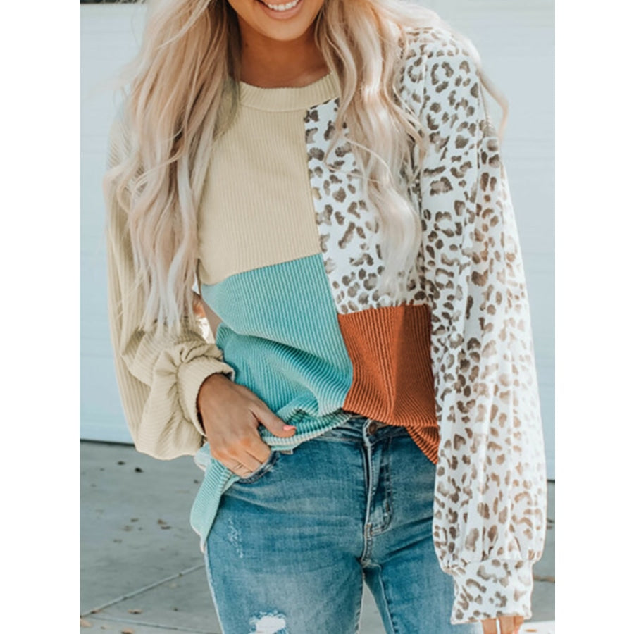 Color Block Leopard Round Neck Sweatshirt