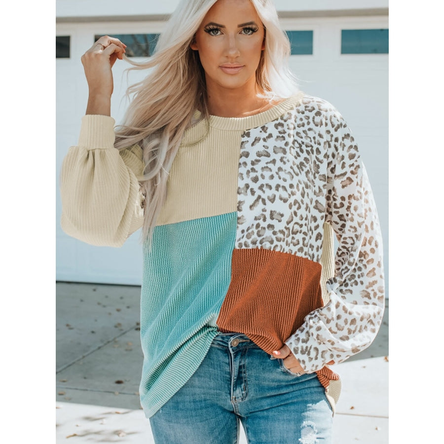 Color Block Leopard Round Neck Sweatshirt