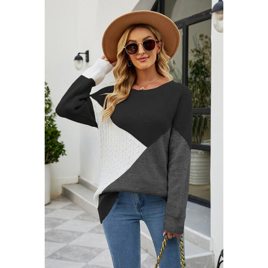 Color Block Round Neck Sweater Black / S