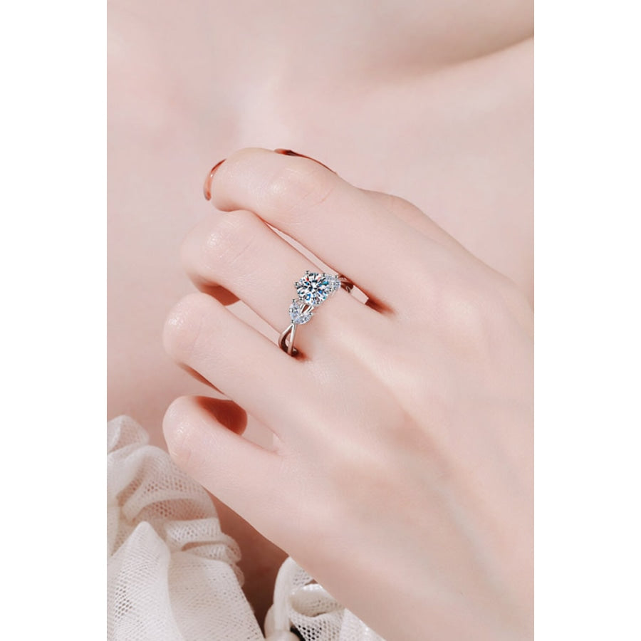 Come With Me 1 Carat Moissanite Ring Silver / 5