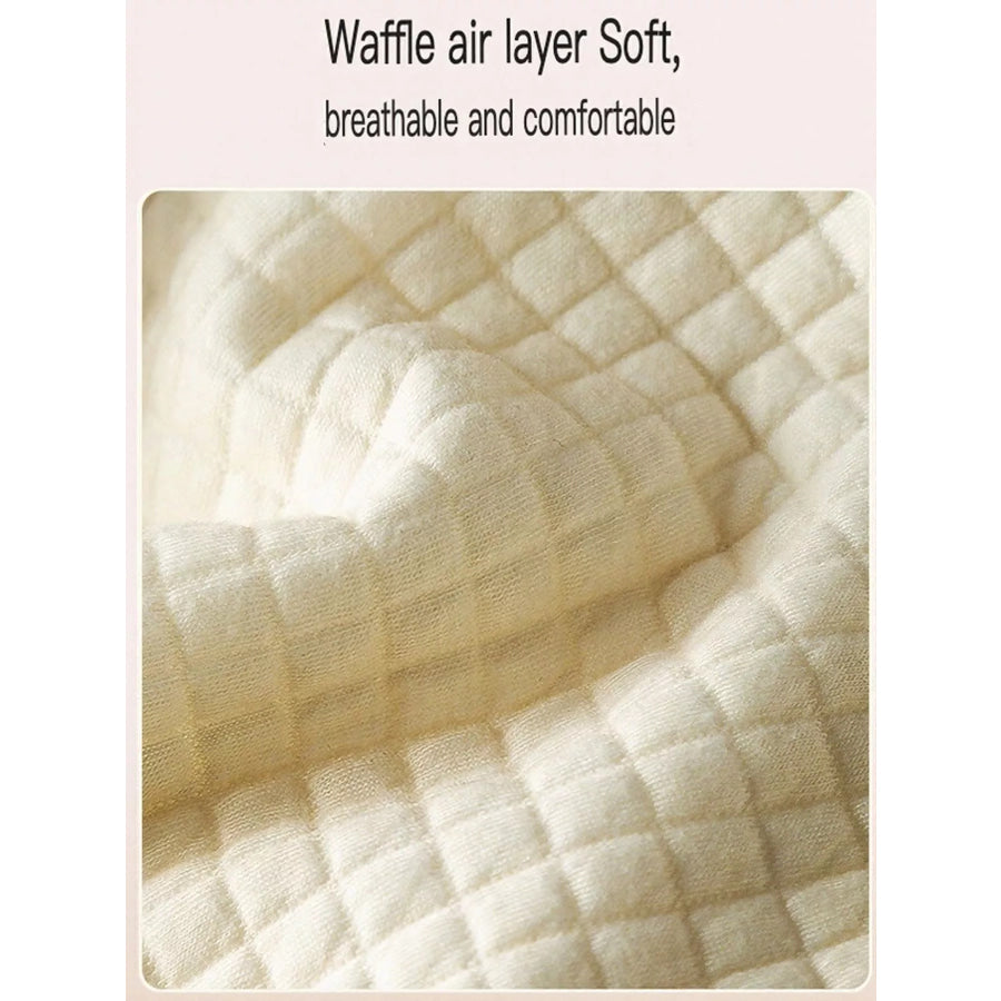 Comfortable Quilted Pet Carrier Sling Bag Apparel and Accessories