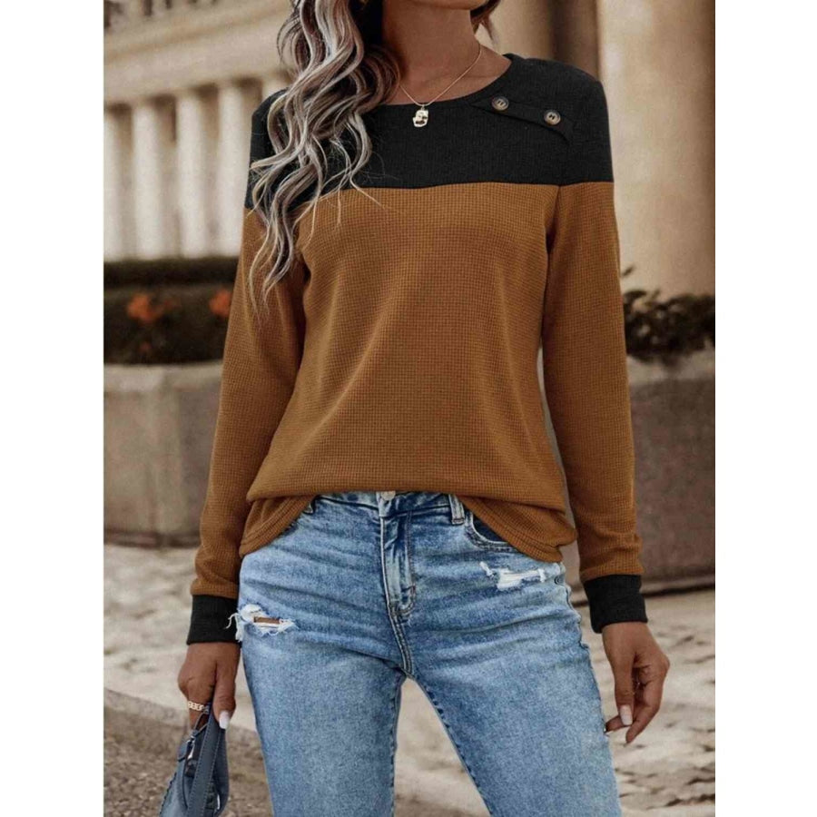 Contrast Buttoned Round Neck Long Sleeve T-Shirt Caramel / S