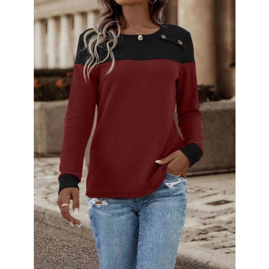 Contrast Buttoned Round Neck Long Sleeve T-Shirt