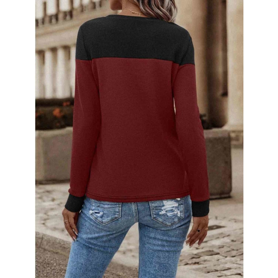 Contrast Buttoned Round Neck Long Sleeve T-Shirt