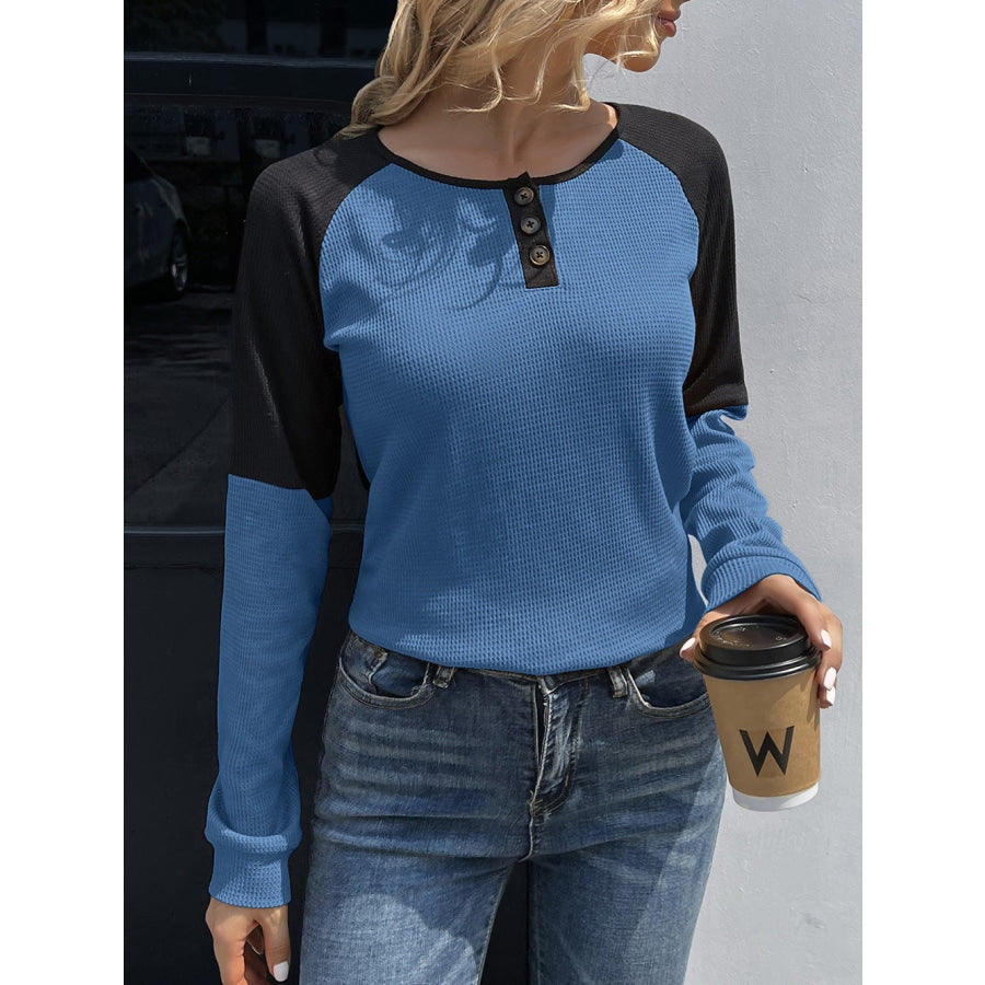 Contrast Buttoned Round Neck Raglan Sleeve Top