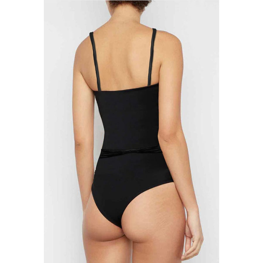 Contrast Flower Detail One-Piece Swimsuit