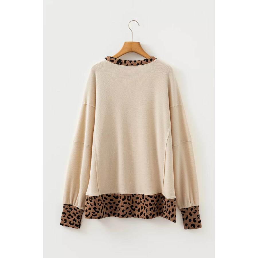 Contrast Leopard Star Patchwork Detail Raw Seam Baggy Sweatshirt Apparel and Accessories