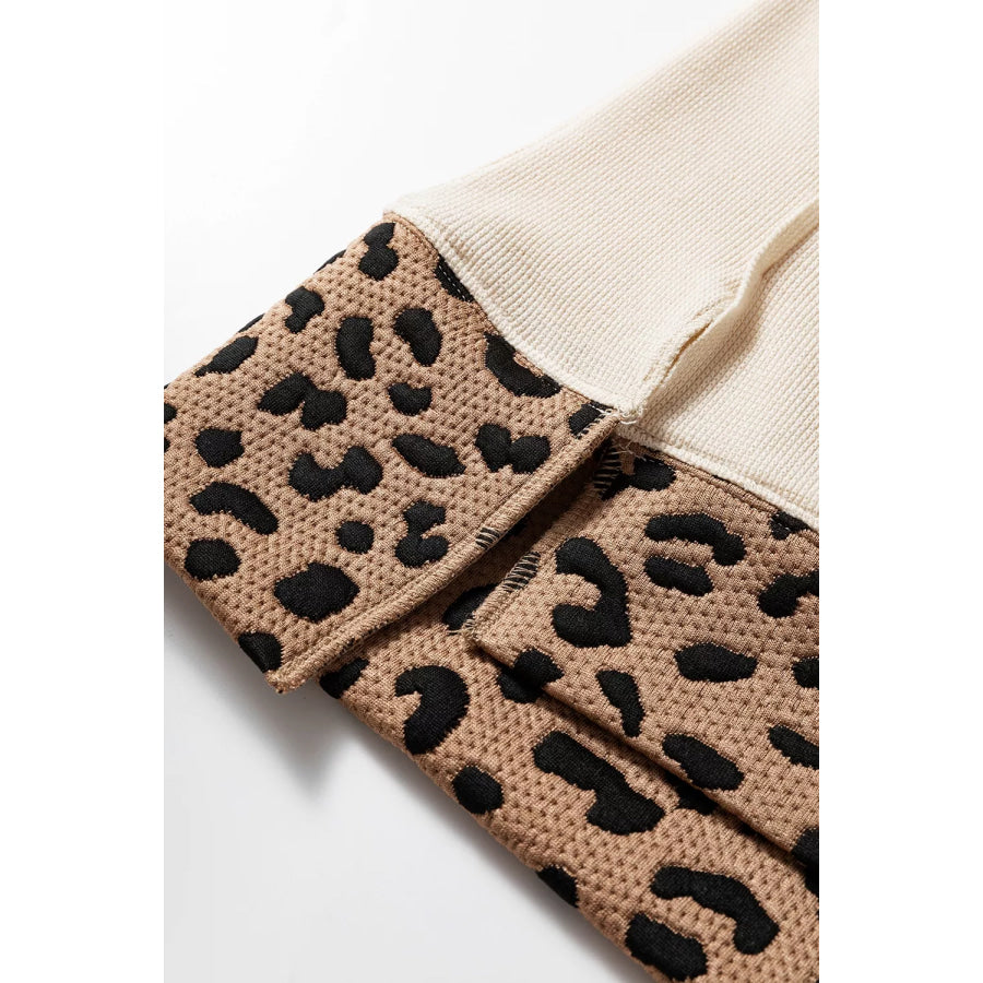 Contrast Leopard Star Patchwork Detail Raw Seam Baggy Sweatshirt Apparel and Accessories