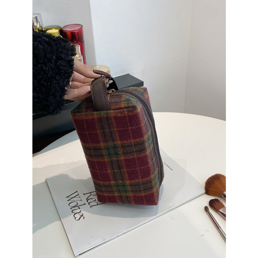 Contrast Plaid Clutch with Zipper Apparel and Accessories