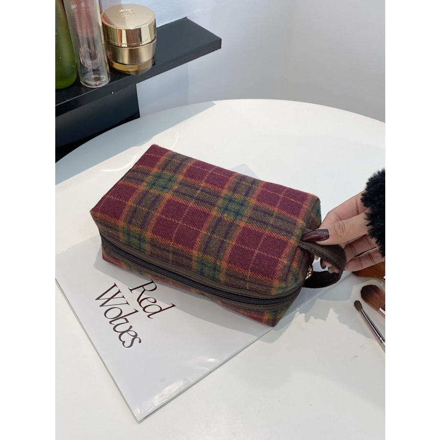 Contrast Plaid Clutch with Zipper Apparel and Accessories