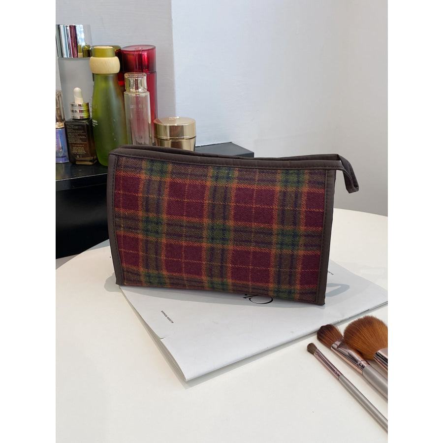 Contrast Plaid Clutch with Zipper Apparel and Accessories