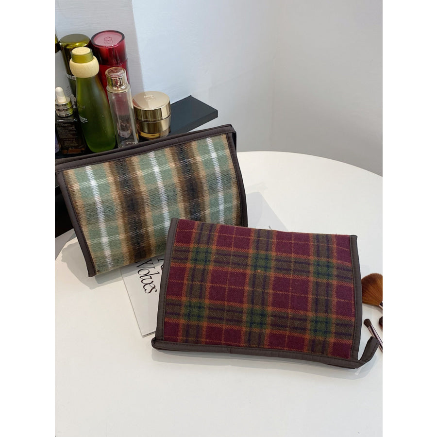 Contrast Plaid Clutch with Zipper Apparel and Accessories