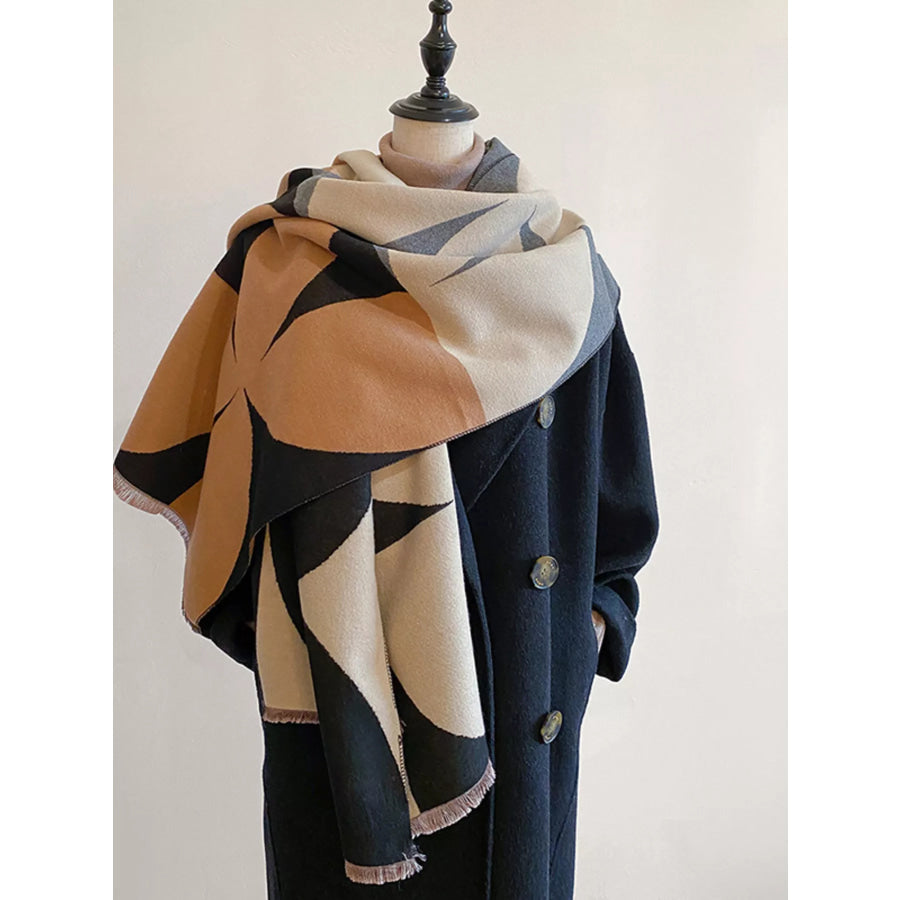 Contrast Raw Hem Scarf Apparel and Accessories