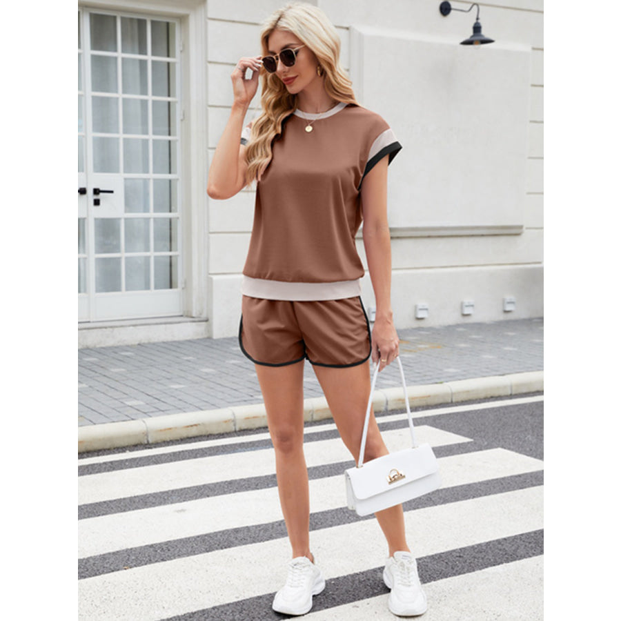 Contrast Round Neck Top and Shorts Set Apparel and Accessories