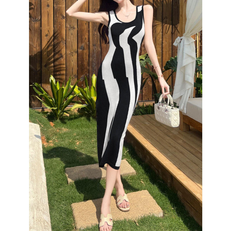 Contrast Sleeveless Bodycon Midi Dress Apparel and Accessories