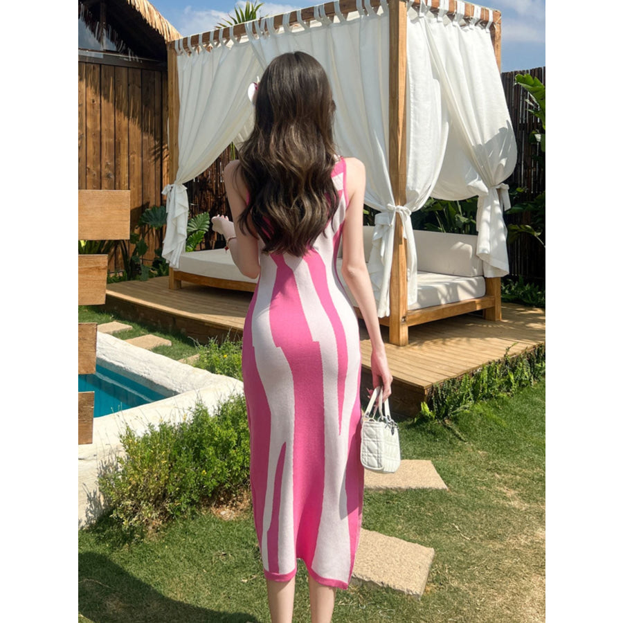 Contrast Sleeveless Bodycon Midi Dress Apparel and Accessories