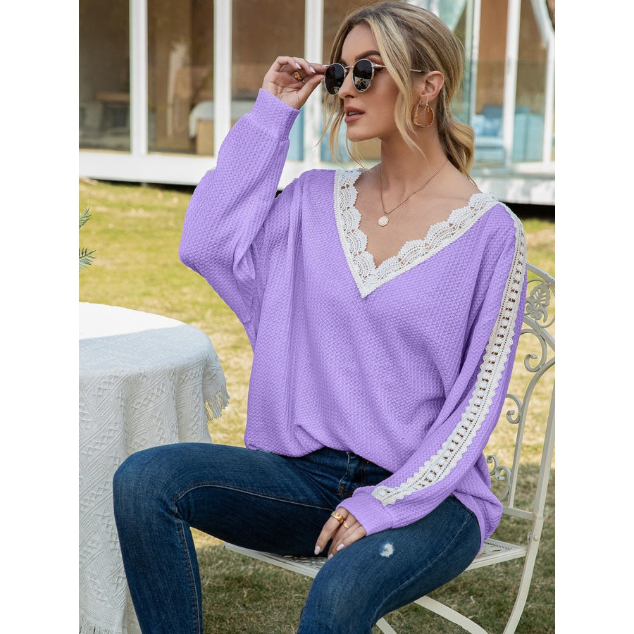 Contrast Spliced Lace V-Neck Top