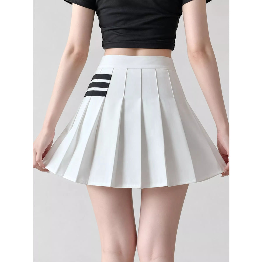 Contrast Stripe Pleated Mini Skirt Deep Cafe [Three Bars]] / S Apparel and Accessories