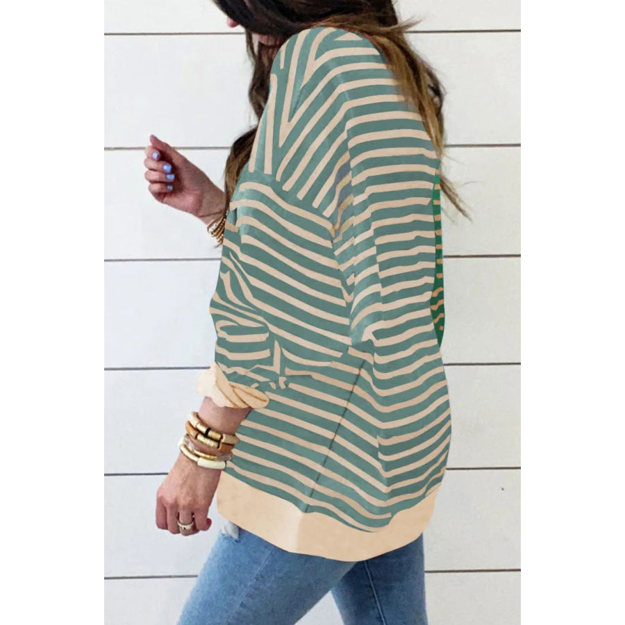 Contrast Stripes Round Neck Long Sleeve Sweatshirt Apparel and Accessories