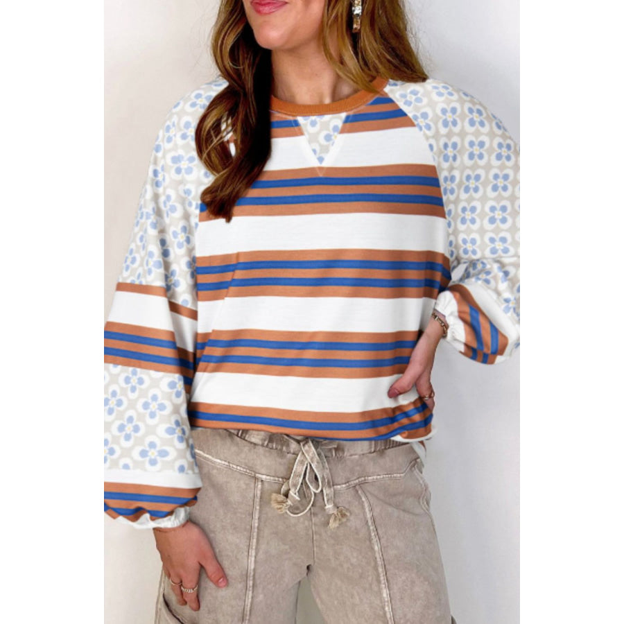 Contrast Stripes Round Neck Raglan Sleeve Sweatshirt Apparel and Accessories