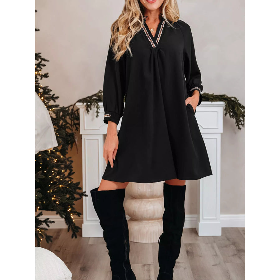 Contrast Trim Bracelet Sleeve Shift Mini Dress Black / S Apparel and Accessories