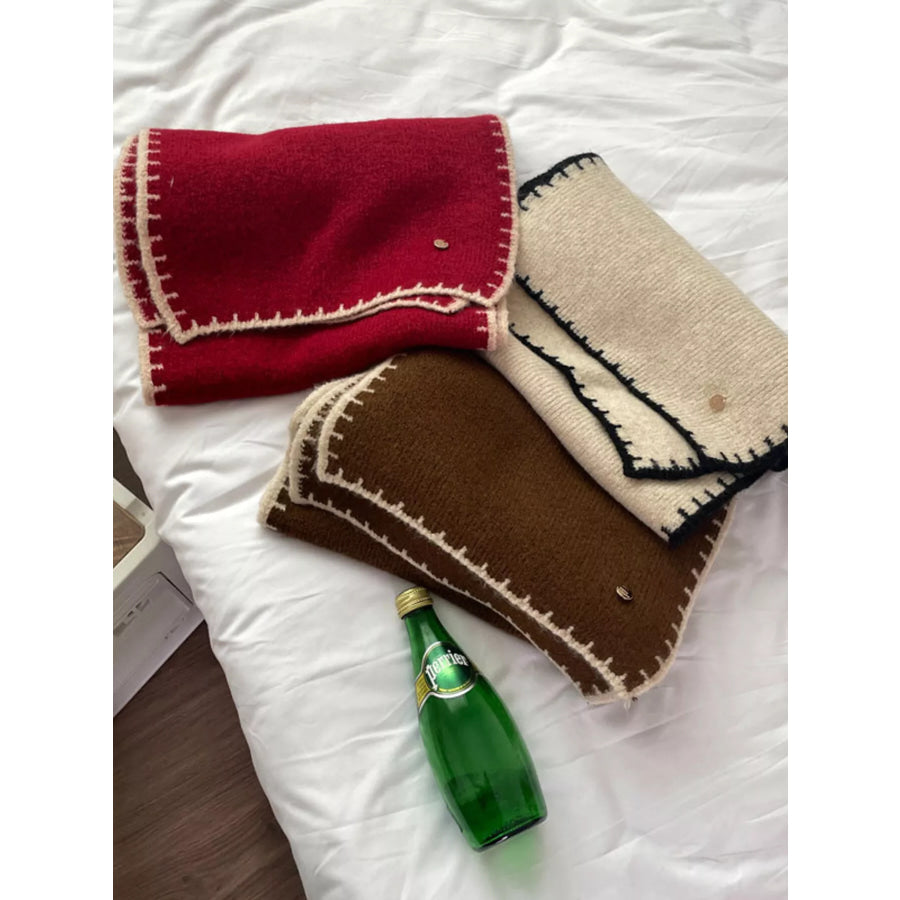 Contrast Trim Knit Scarf Apparel and Accessories