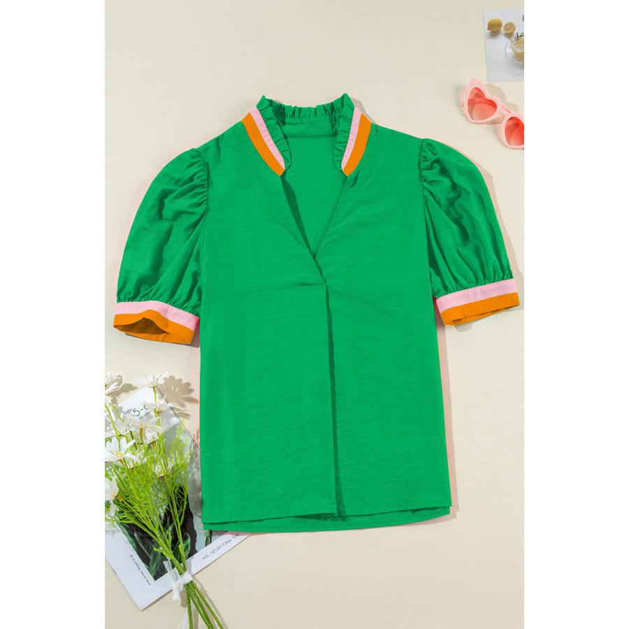 Contrast Trim Notched Short Sleeve Blouse Green / S Apparel and Accessories