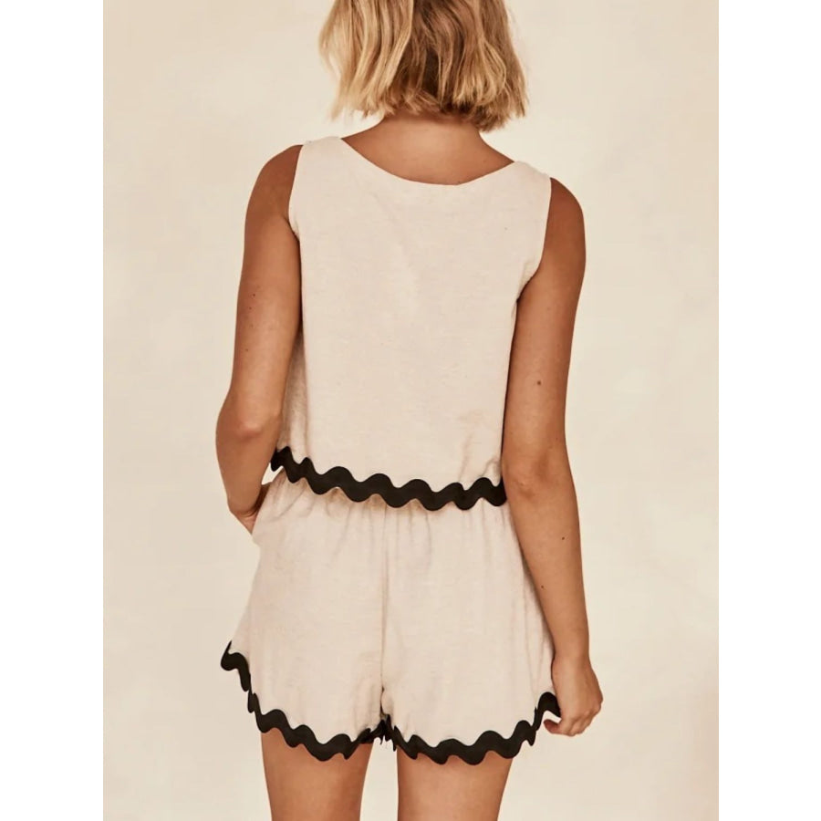 Contrast Trim Round Neck Tank and Shots Set Apparel and Accessories