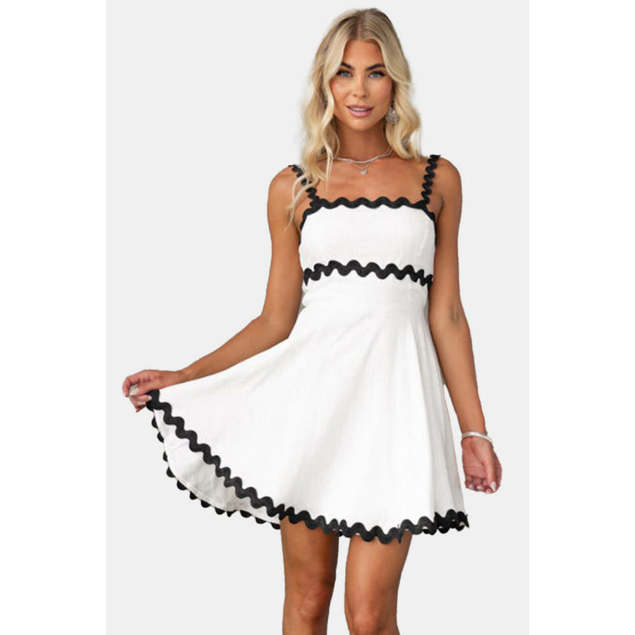 Contrast Trim Square Neck Mini Dress Apparel and Accessories