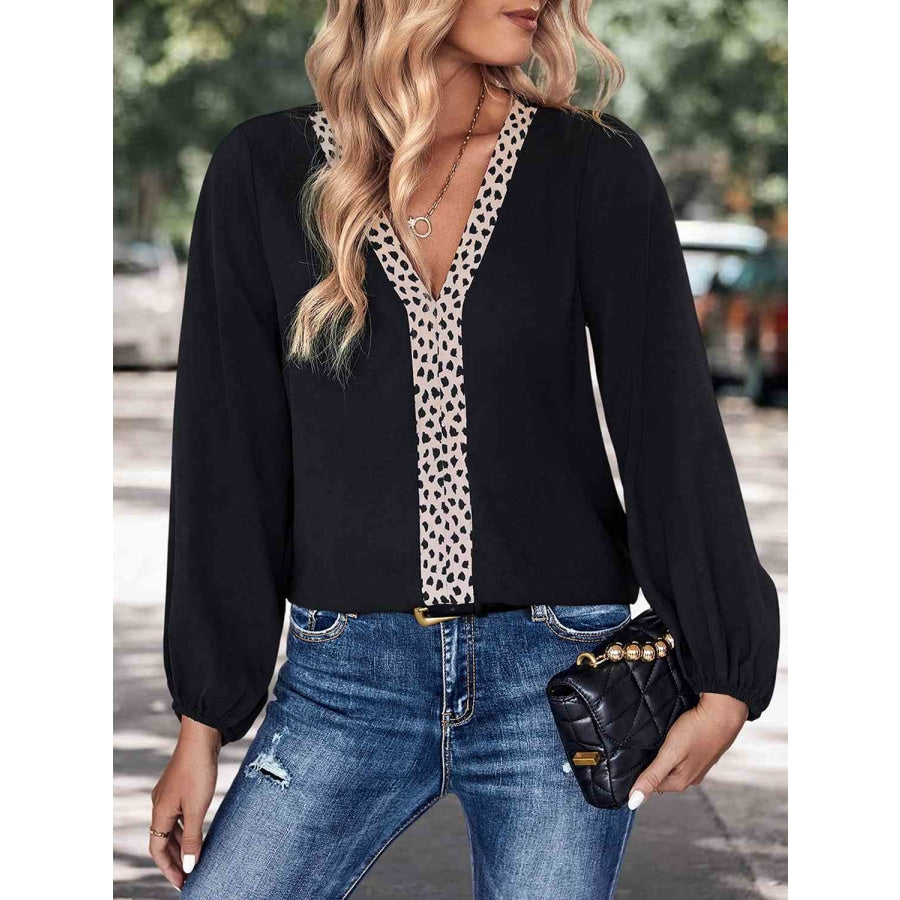 Contrast V-Neck Long Sleeve Blouse