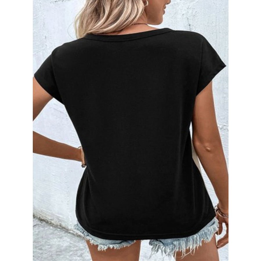 Contrast V-Neck Short Sleeve T-Shirt Apparel and Accessories