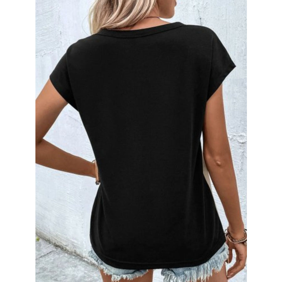 Contrast V-Neck Short Sleeve T-Shirt Apparel and Accessories