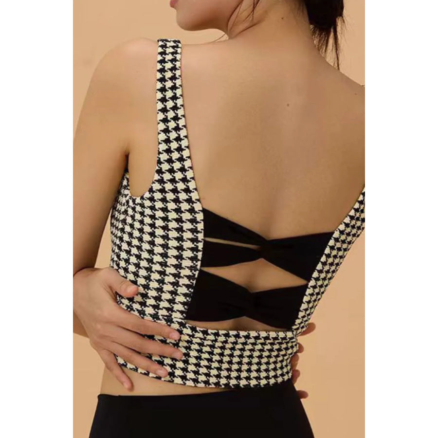 ce0bc904-4a5f-4c4c-a760-3be3570d17e2-Max