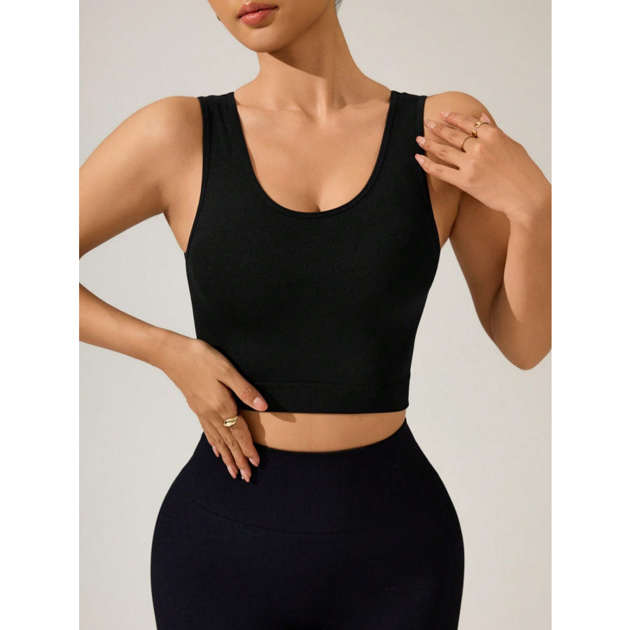 5b9af23b-b9e2-47a2-8f96-6fdc5b6e6f9f-Max